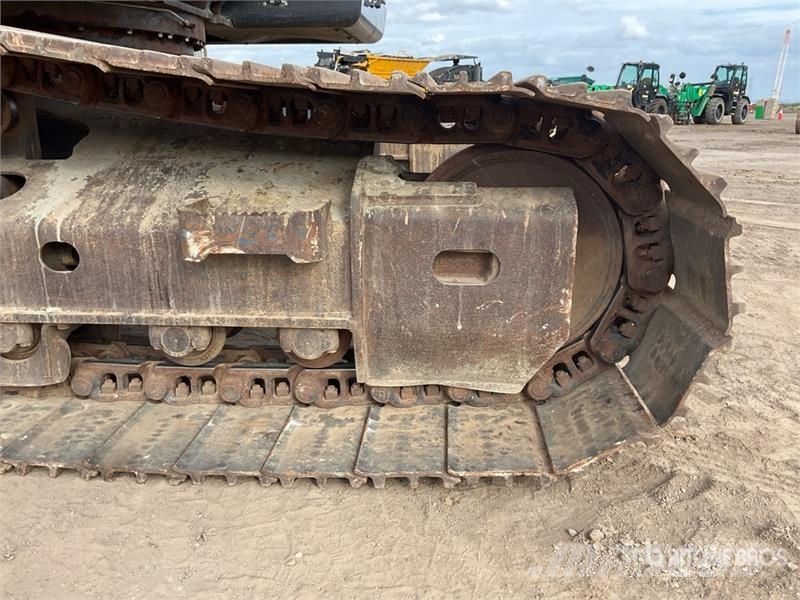 Doosan DX225LC-5 Tracked Excavator Excavatoare pe șenile