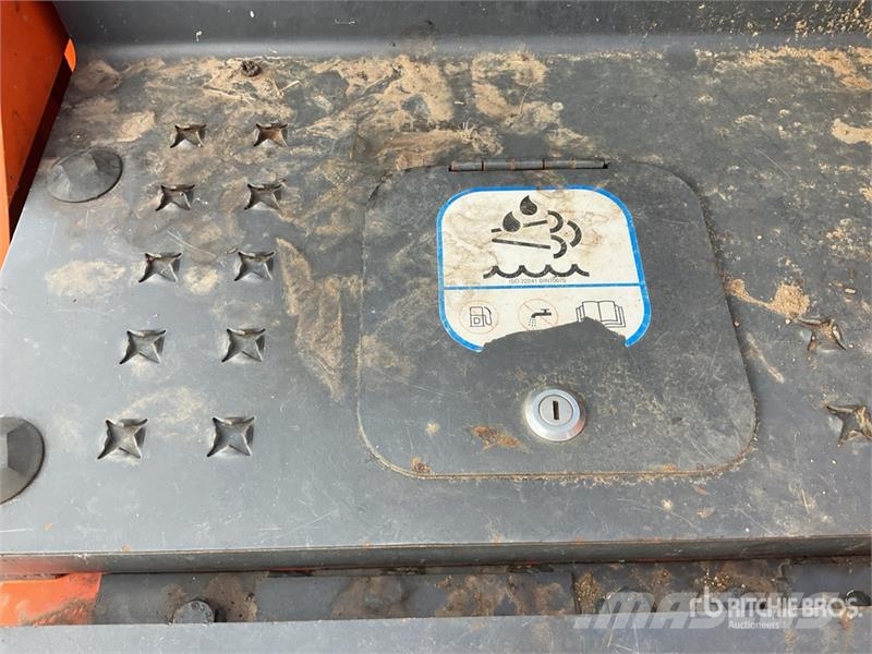 Doosan DX225LC-5 Tracked Excavator Excavatoare pe șenile