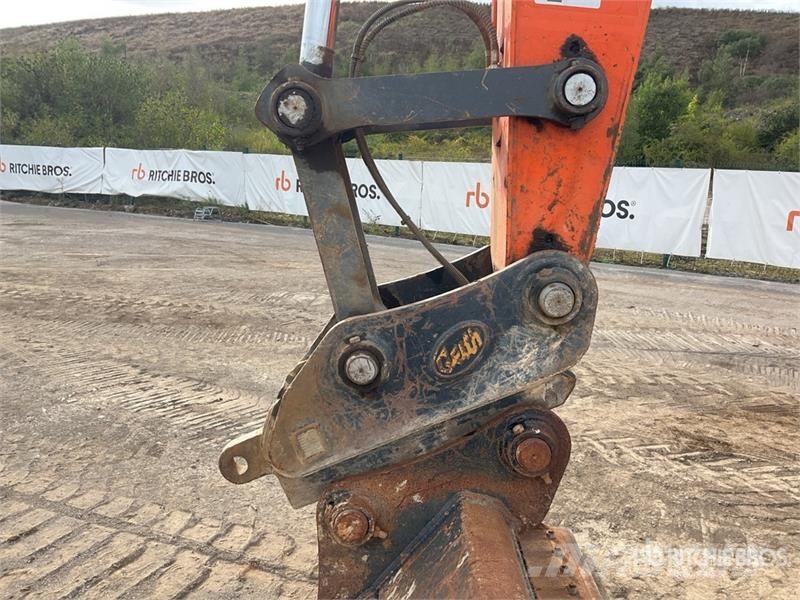 Doosan DX225LC-5 Tracked Excavator Excavatoare pe șenile