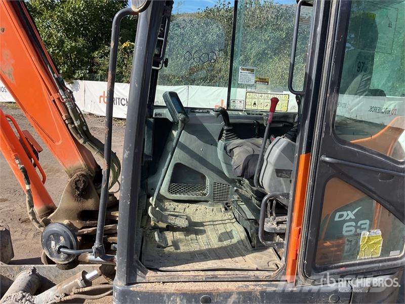 Doosan DX63-3 Мини екскаватори < 7 т