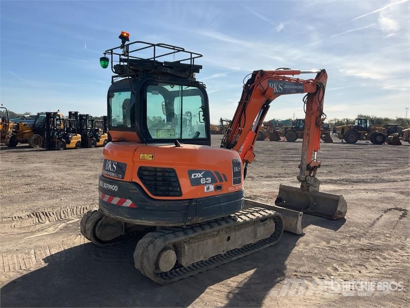 Doosan DX63-3 Мини екскаватори < 7 т