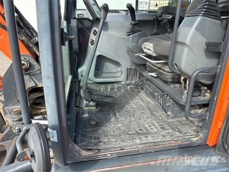 Doosan DX85R-3 Bageri guseničari