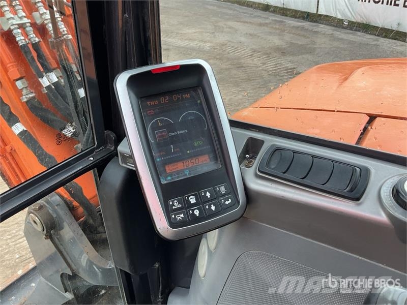 Doosan DX85R-3 Crawler excavators