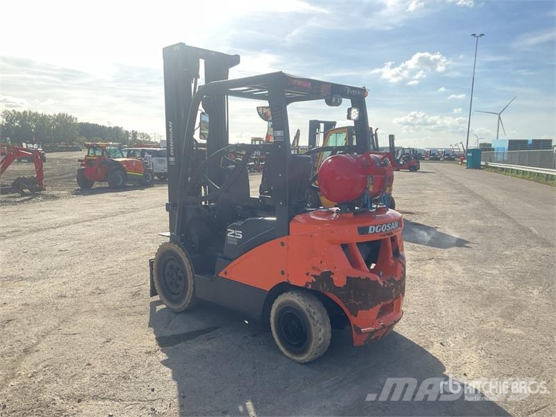 Doosan G25P-7 2500 kg Forklift Heftrucks overige