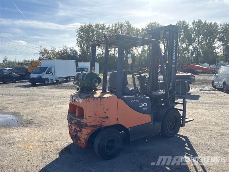 Doosan G30E5 Forklift Kahveltõstukid - muud
