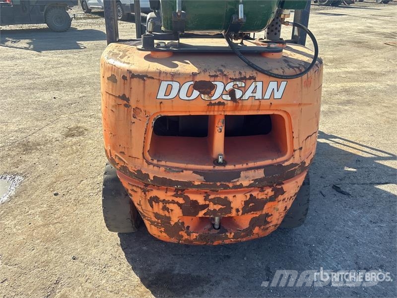 Doosan G30E5 Forklift Kahveltõstukid - muud