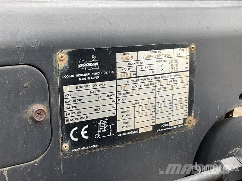 Doosan G30E5 Forklift شاحنات ذات رافعات شوكية - أخرى