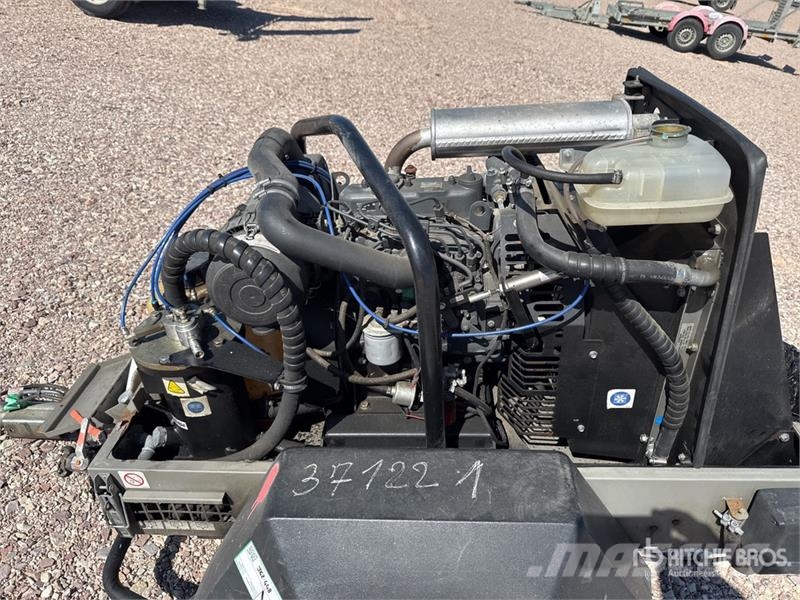 Doosan Mobile Compresseur A Air Air Compressor (Inoperabl مكابس
