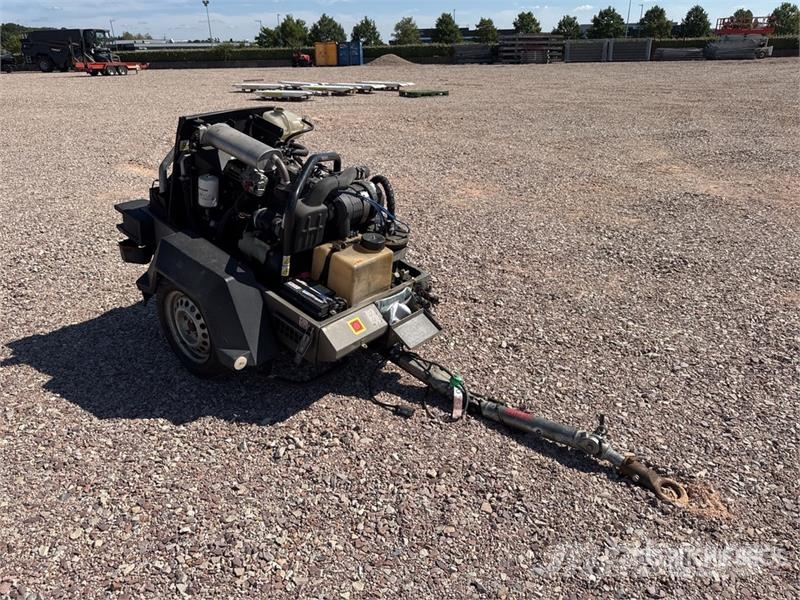 Doosan Mobile Compresseur A Air Air Compressor (Inoperabl مكابس