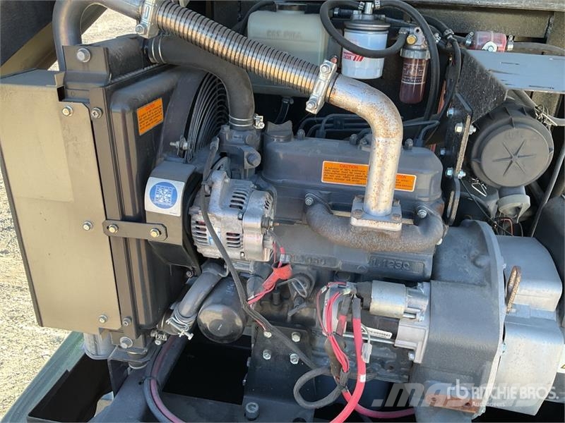 Doosan R1130E V9 Mat D'Eclairage Light Tower Lichtmasten
