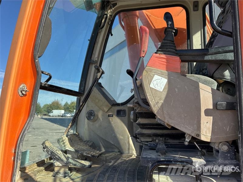 Doosan Solar 255LC-V Long Reach Pelle Sur Chenilles Track Pelle sur chenilles