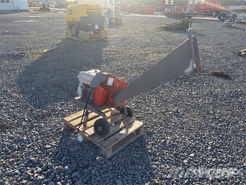  Dormak SH50H Wood Chipper Koksnes šķeldotāji