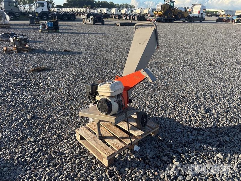  Dormak SH50H Wood Chipper Koksnes šķeldotāji
