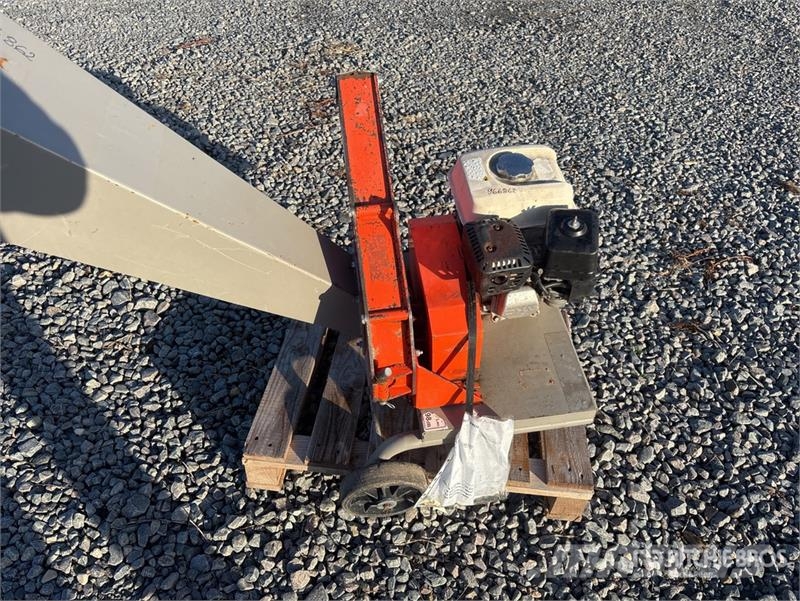  Dormak SH50H Wood Chipper Koksnes šķeldotāji