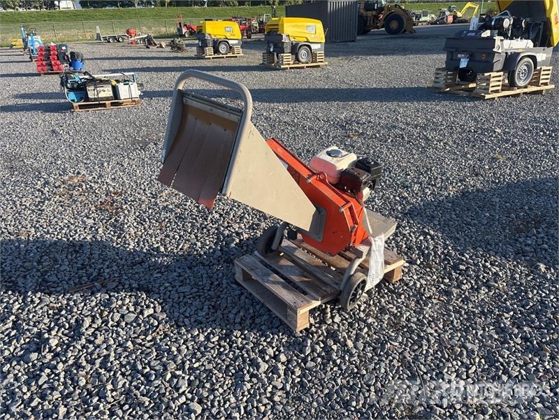  Dormak SH50H Wood Chipper Koksnes šķeldotāji