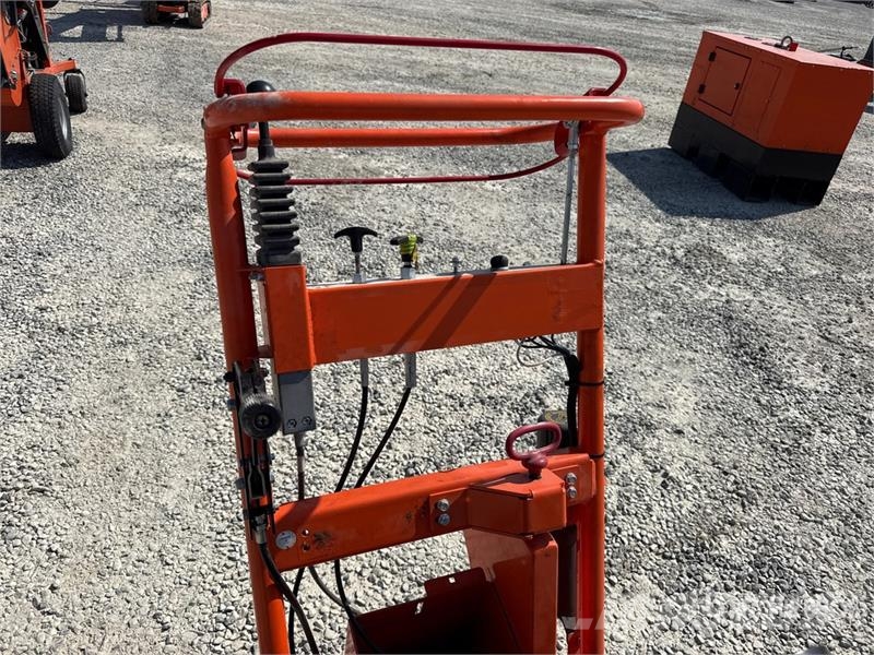 Dosko 691SP-20HE Stump Grinder (Inoperable) Erpici rotanti e motozappe