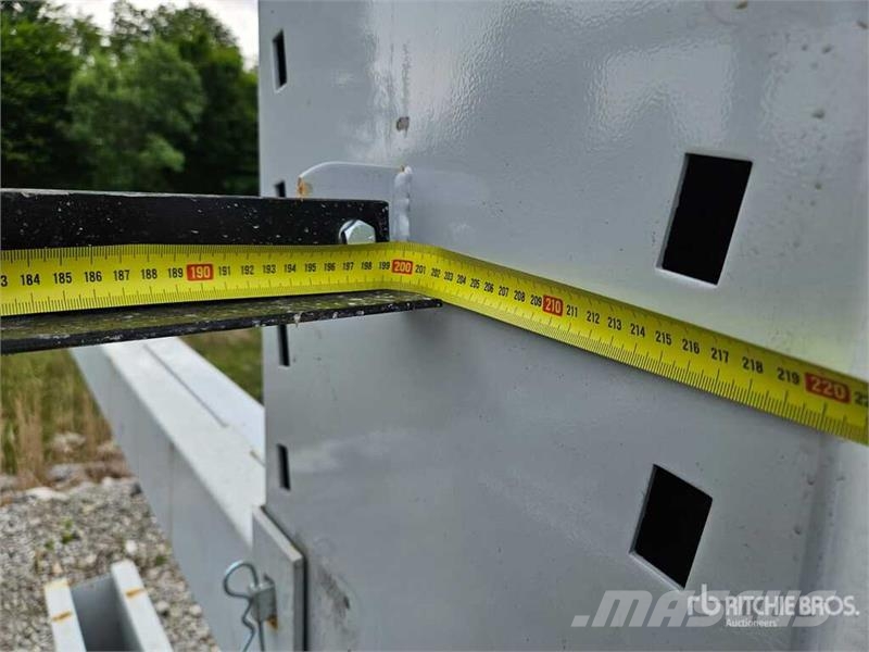  Double-Sided Cantileve Racks Otros
