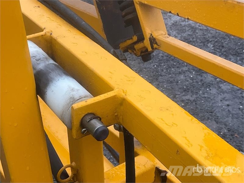 Dubex M 2A 18 m 3-Point Hitch Sprayer Vučene prskalice