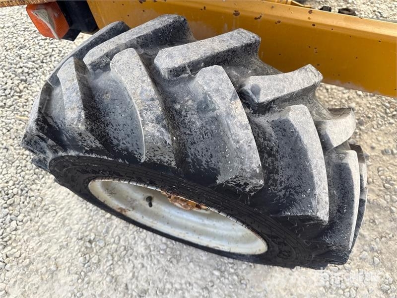 Dumec DP100F 4x4 Dumper عربات نقل قلابة للمواقع