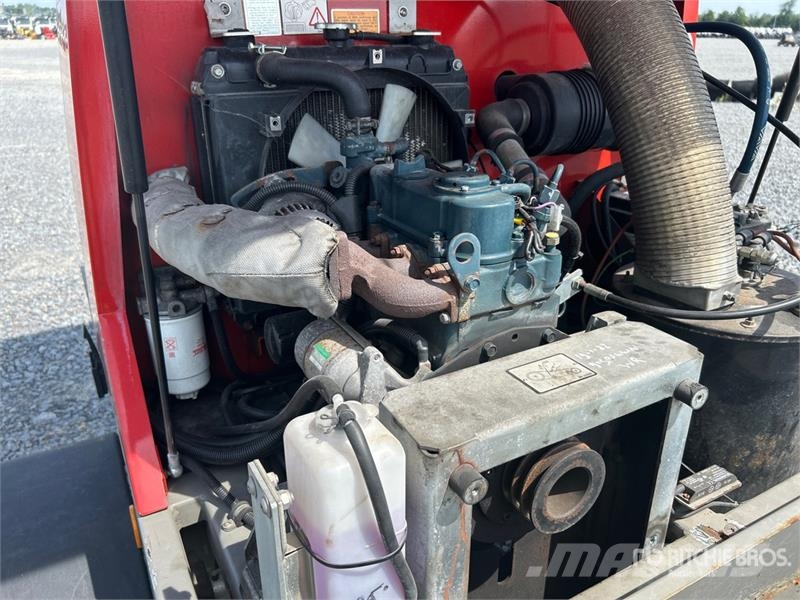 Dynajet 350th-249 ATC Pressure Washer (Inoperable) معدات الغسل بالضغط الخفيف