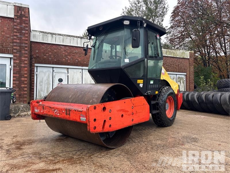 Dynapac CA152D Smooth Drum Compactor Walzenzüge