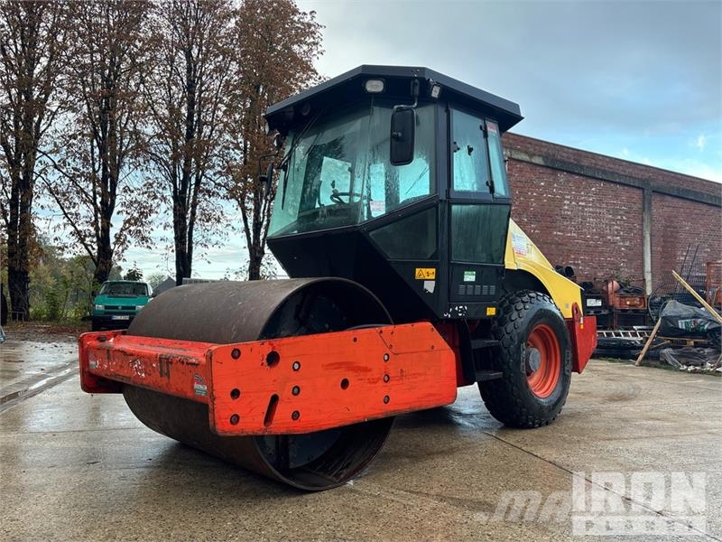 Dynapac CA152D Smooth Drum Compactor Walzenzüge