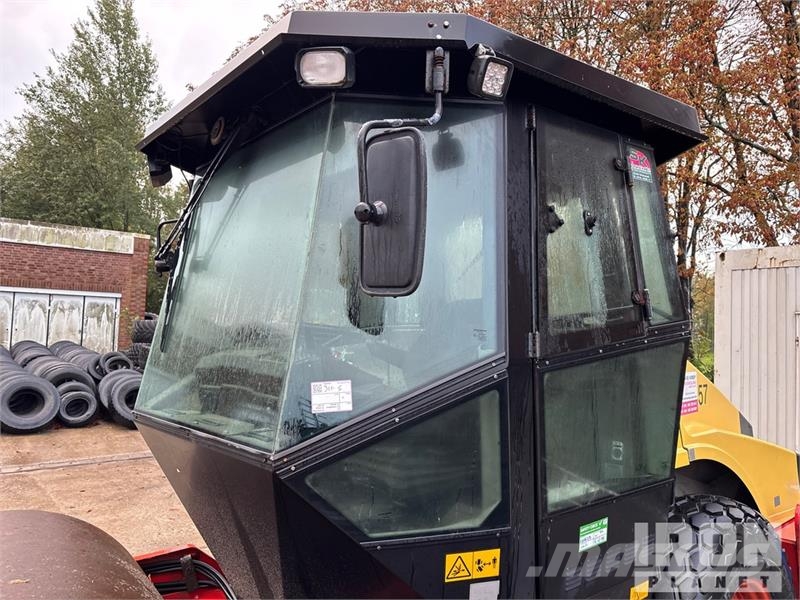 Dynapac CA152D Smooth Drum Compactor Walzenzüge