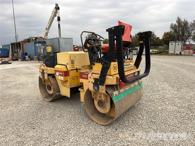 Dynapac CC 142 D Double Drum Roller 双轮压路机