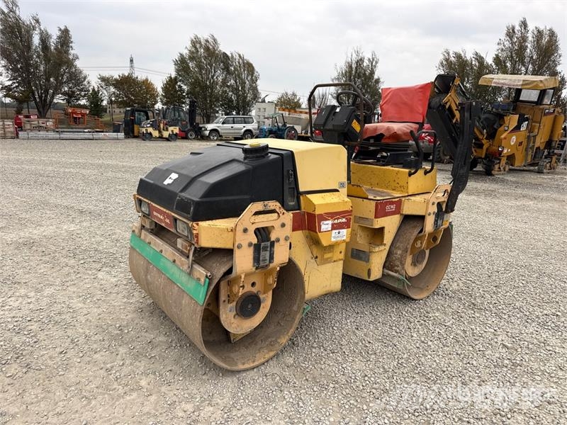 Dynapac CC 142 D Double Drum Roller 双轮压路机