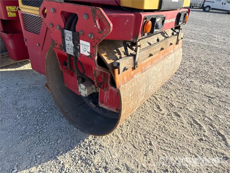 Dynapac CC1300 Ikerdobos hengerek