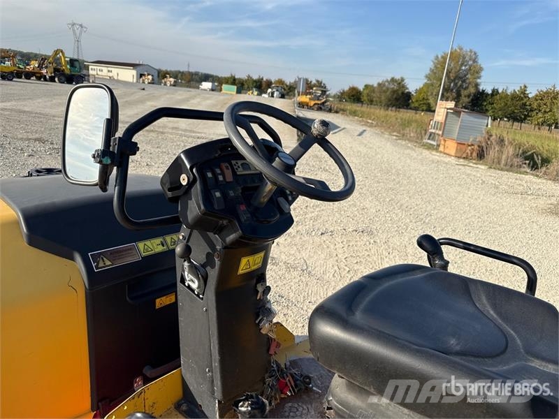 Dynapac CC1300 Ikerdobos hengerek