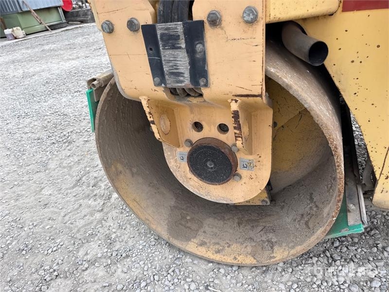 Dynapac CC142F Double Drum Roller Dvojni valjarji