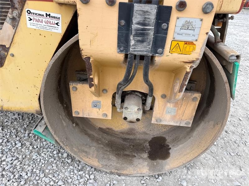 Dynapac CC142F Double Drum Roller Dvojni valjarji