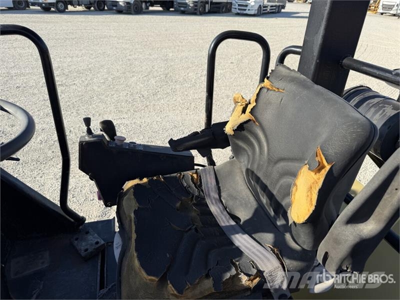Dynapac CC232 Double Drum Roller Tandemwalzen