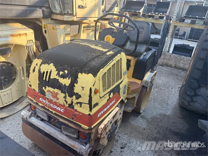 Dynapac CC90 Double Drum Roller Ikerdobos hengerek