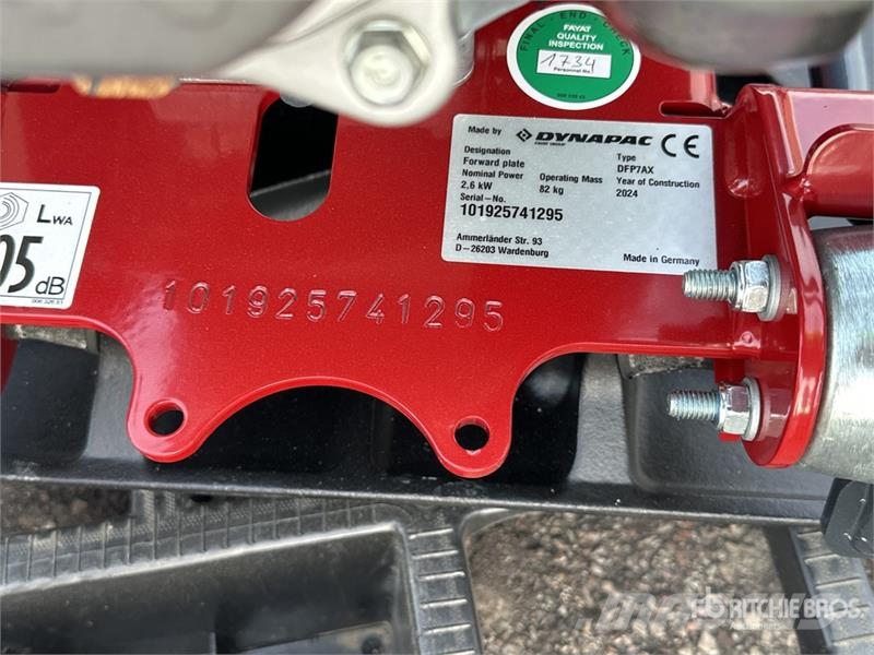 Dynapac DFP7AX Qte De Plaques Vibrantes (Non Utilise) Qty  دكاكات أفقية