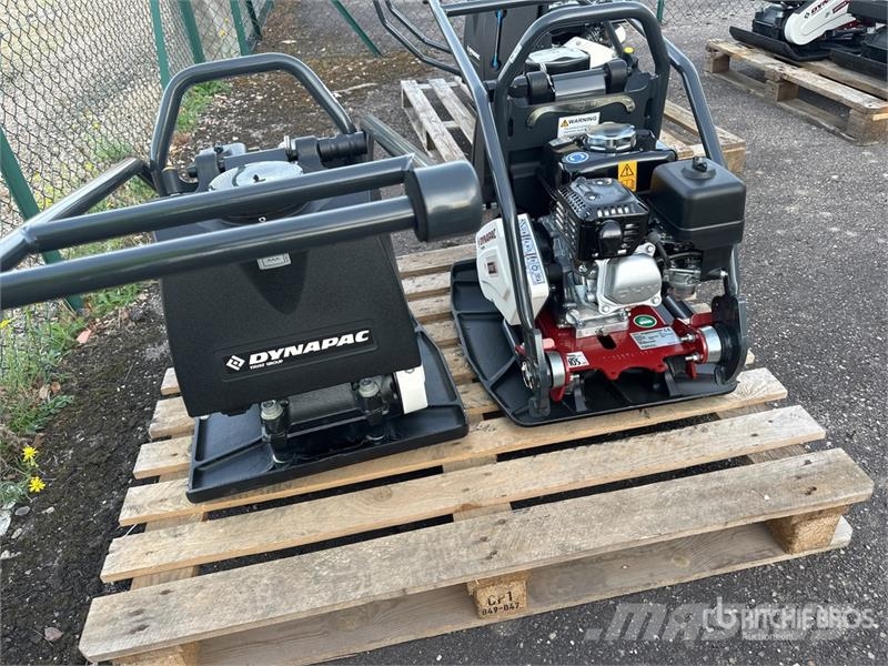 Dynapac DFP7AX Qte De Plaques Vibrantes (Non Utilise) Qty  دكاكات أفقية