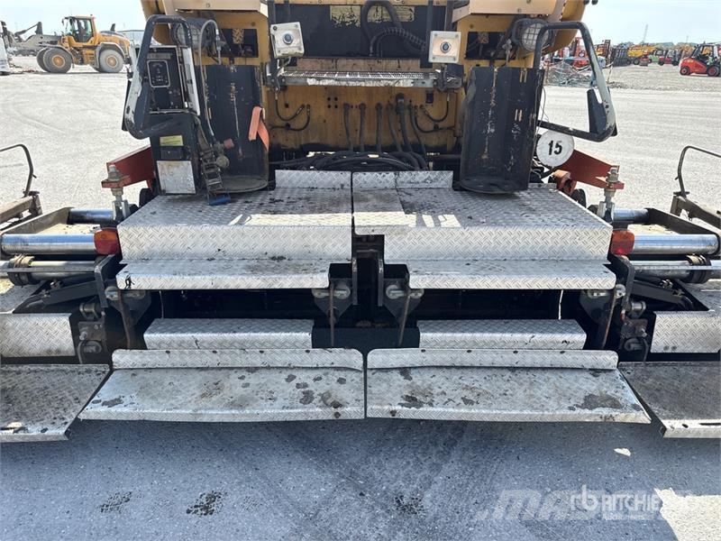 Dynapac F121-4W Asphalt Paver Pavimentadoras de asfalto