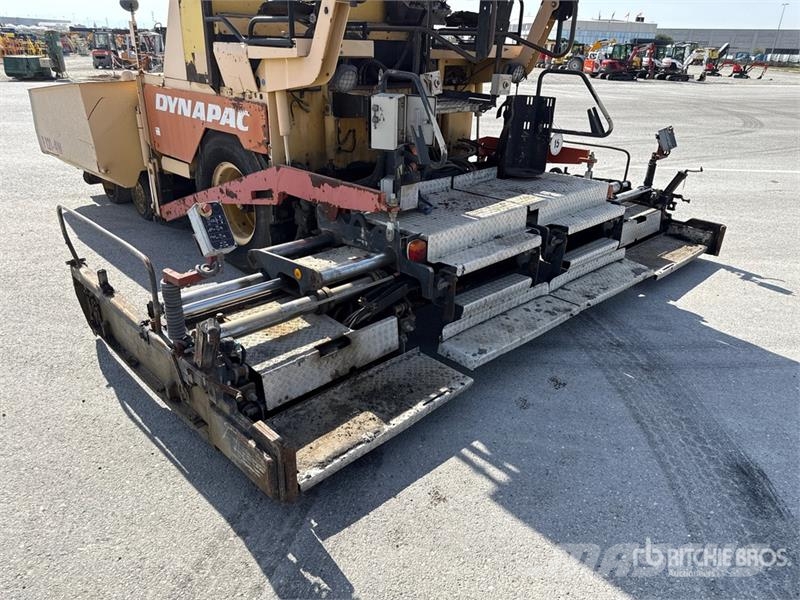 Dynapac F121-4W Asphalt Paver Pavimentadoras de asfalto