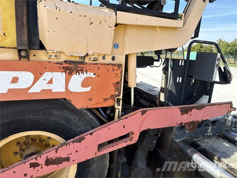 Dynapac F121-4W Asphalt Paver Pavimentadoras de asfalto