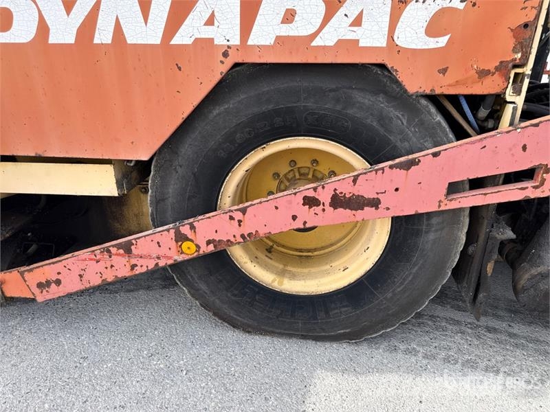 Dynapac F121-4W Asphalt Paver Pavimentadoras de asfalto