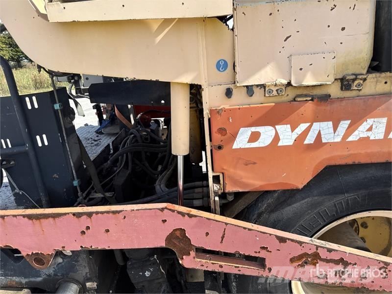 Dynapac F121-4W Asphalt Paver Pavimentadoras de asfalto