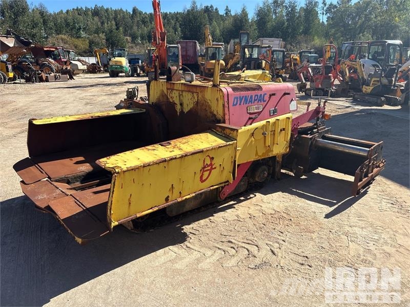 Dynapac F2C Track Asphalt Paver معدات السفلتة