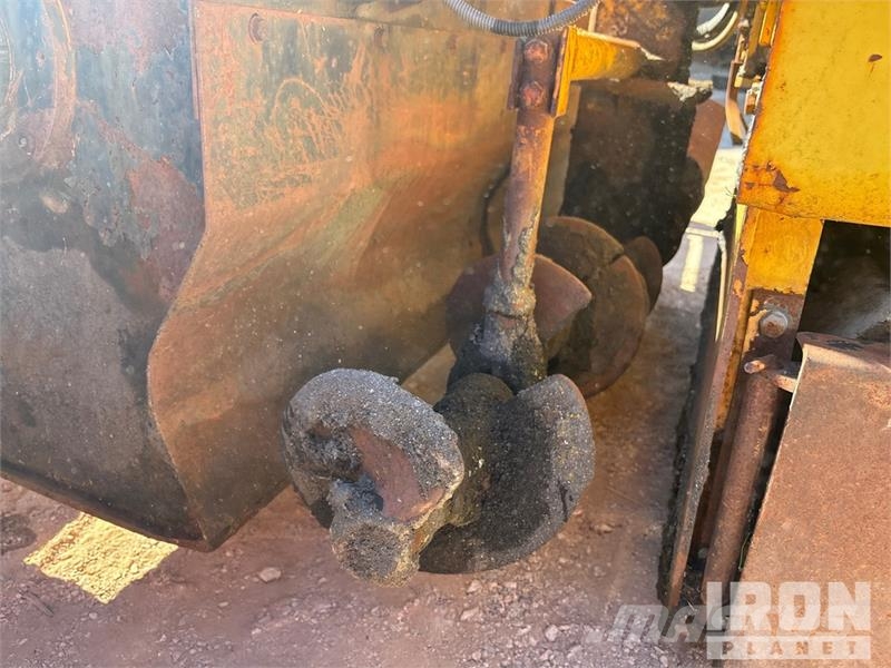 Dynapac F2C Track Asphalt Paver معدات السفلتة