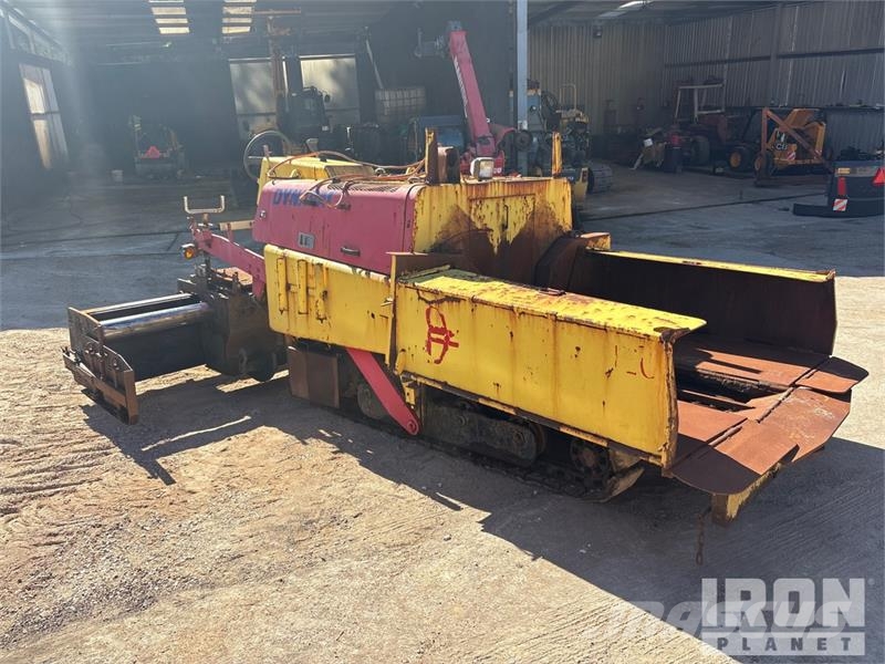 Dynapac F2C Track Asphalt Paver معدات السفلتة