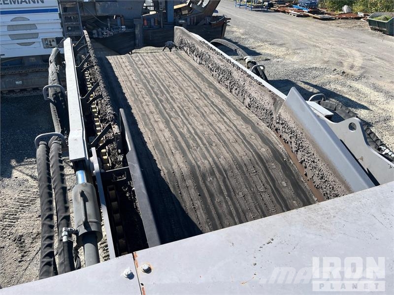Dynapac MF2500CM Tracked Asphalt Transfer Machine Gradbeništvo - drugo