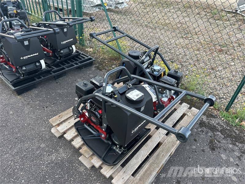 Dynapac of (2) Dynapac DFP7AX Vibratory Plate Compactor (U دكاكات أفقية