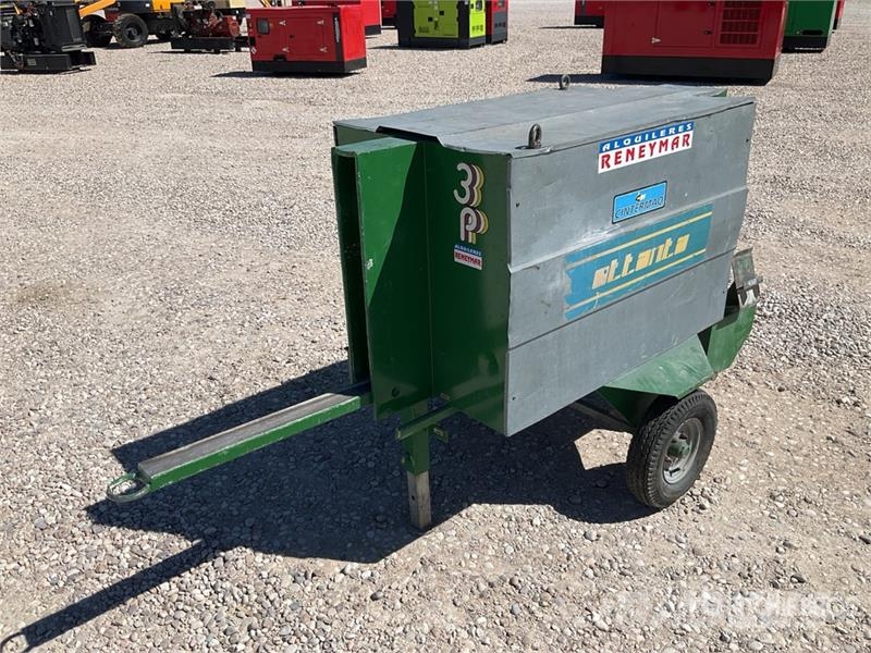  Edilfa 3P80 Concrete Mold Cleaner معدات البناء - غير ذلك