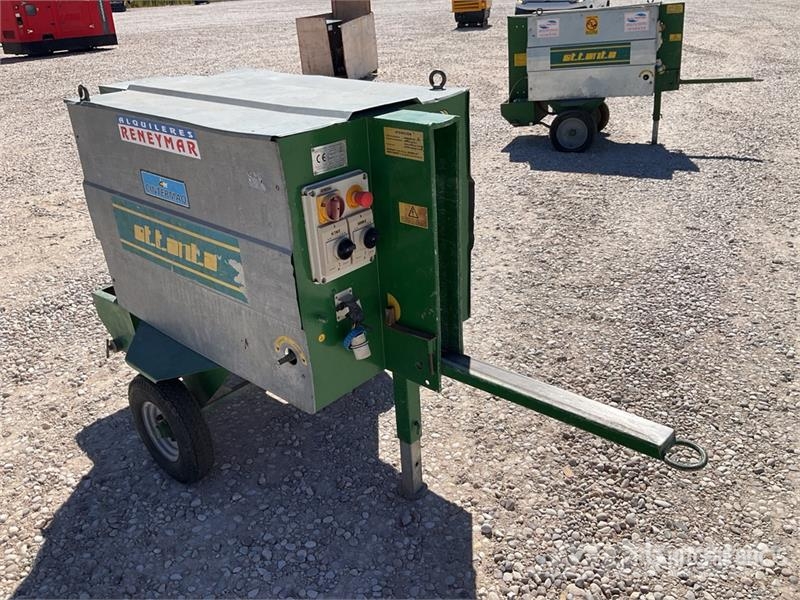  Edilfa 3P80 Concrete Mold Cleaner معدات البناء - غير ذلك