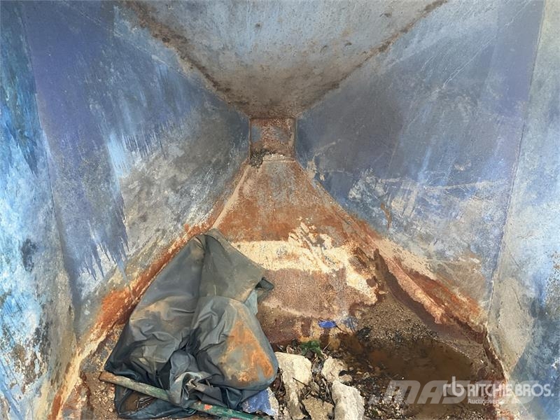 Eichinger 2000L Concrete Skip Other
